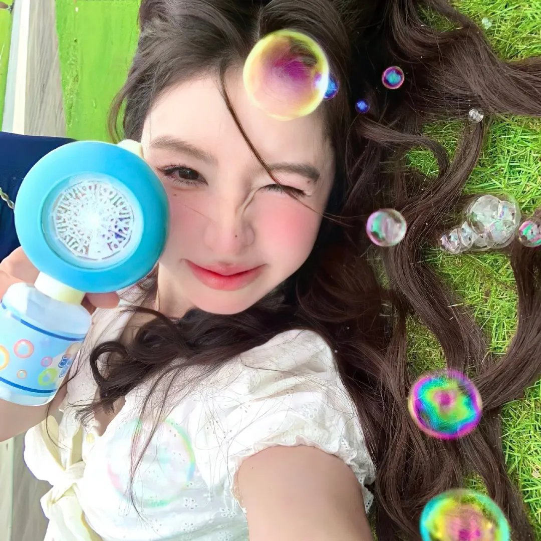 皇帝不在的八月